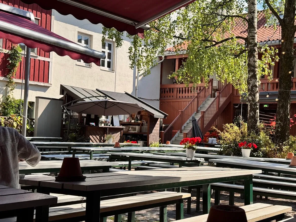 BookNoFees: Restoranas – Asylet – Oslo – Prieglobstis, nuotrauka 1