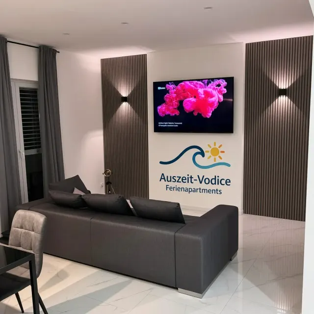 BookNoFees: „Auszeit Vodice“ apartamentai Nr. 1: su privačiu baseinu ir kepsninė – Vodice