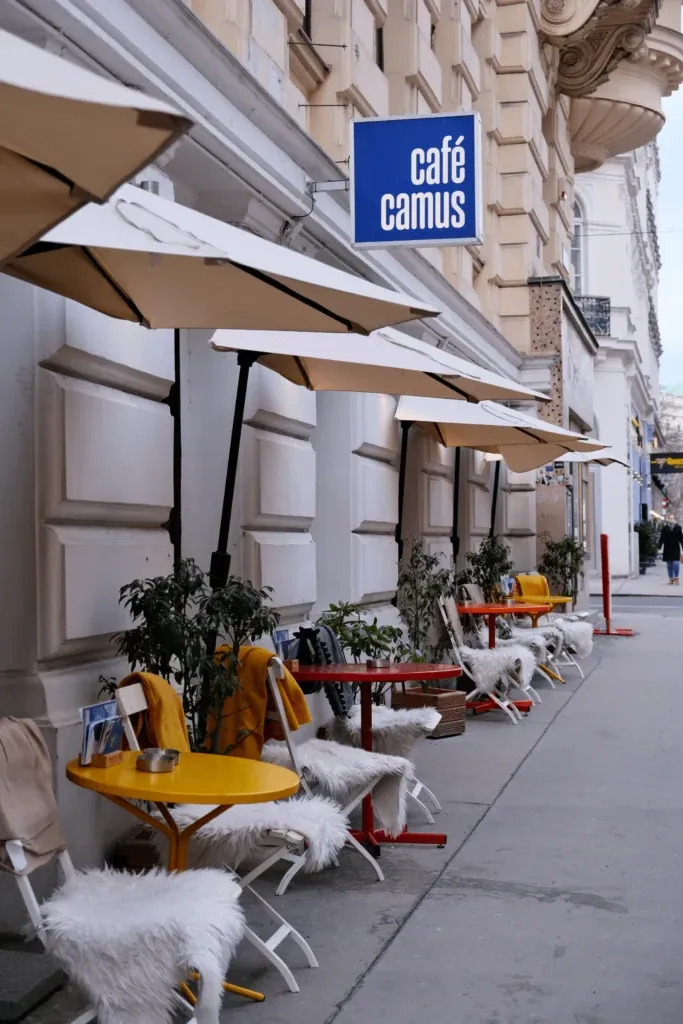 BookNoFees: Kavinė – café camus – Vienna – „Café Camus“, nuotrauka 1