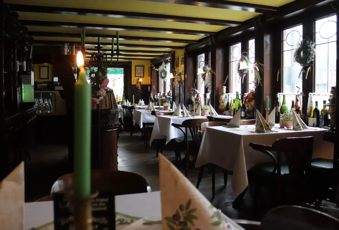 BookNoFees: Restoranas – Hotel-Restaurant Stoffels – Schmallenberg – Viešbutis-restoranas „Stoffels“, nuotrauka 1