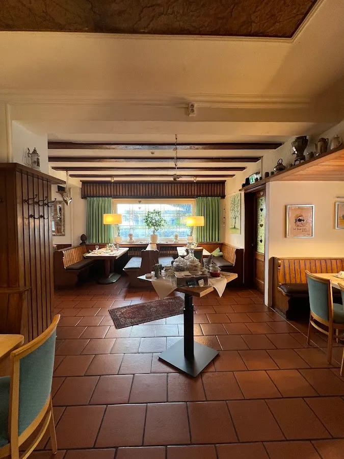 BookNoFees: Restoranas – Gasthof Wulf – Ense – „Gasthof Wulf“, nuotrauka 1
