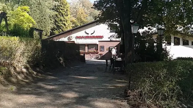 BookNoFees: Restoranas – Haus Henkenberg – Bochum – Henkenbergo namas, nuotrauka 3
