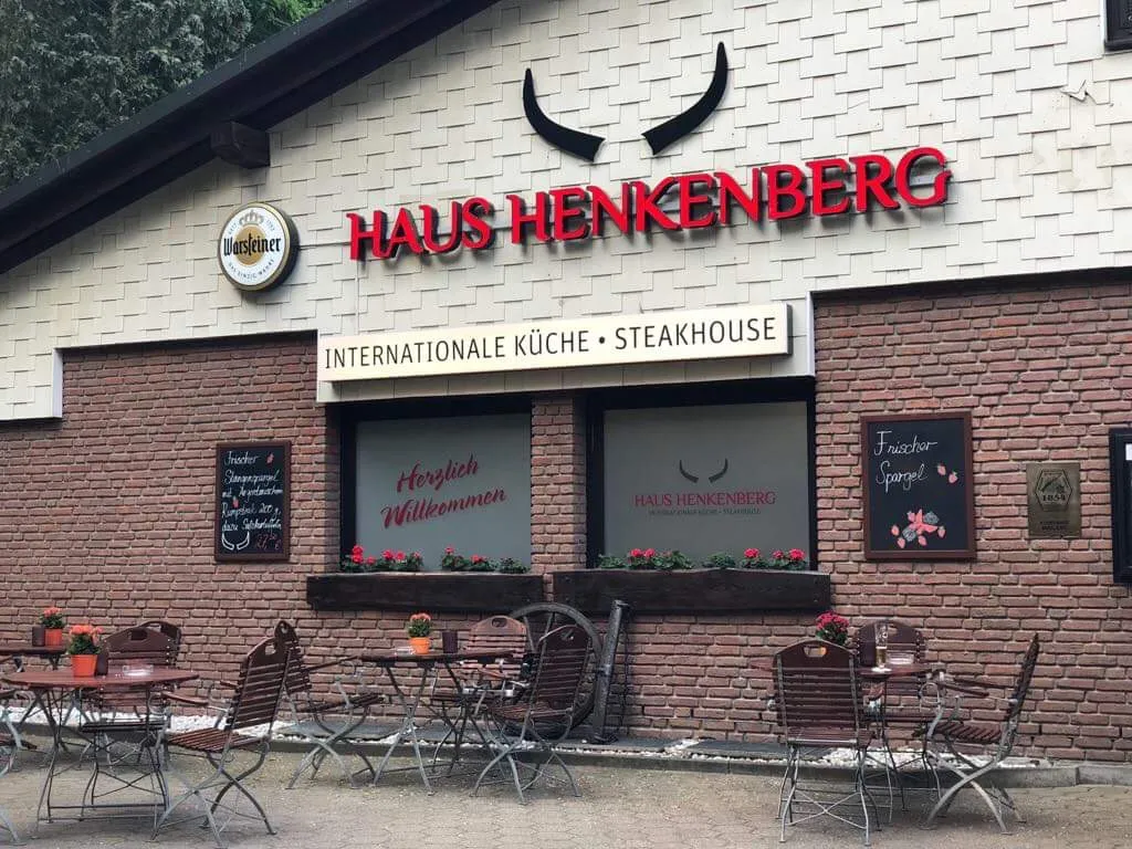 BookNoFees: Restoranas – Haus Henkenberg – Bochum – Henkenbergo namas, nuotrauka 1
