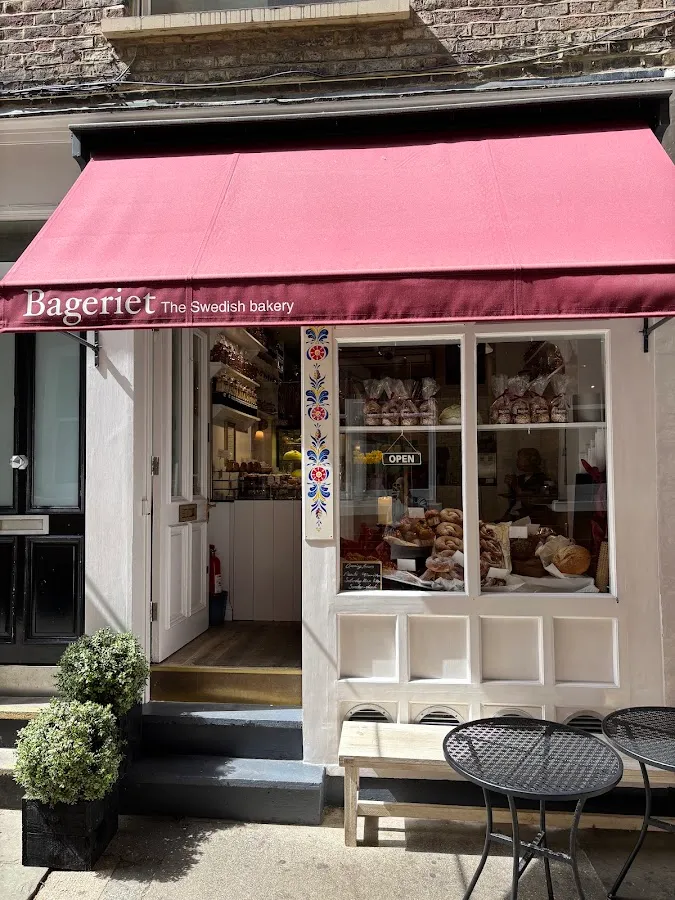BookNoFees: Kavinė – Bageriet – London – Kepykla, nuotrauka 1