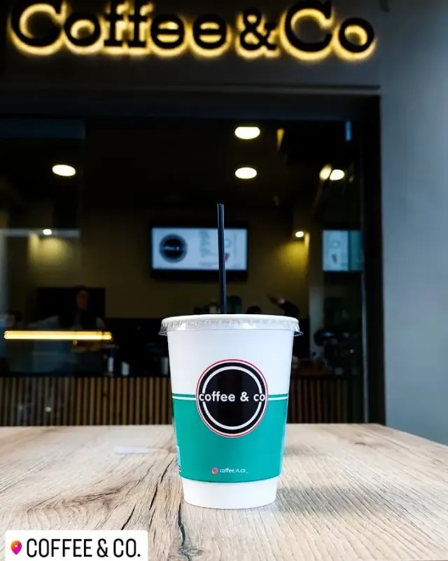 BookNoFees: Kavinė – Coffee & Co. – Athens – „Coffee & Co.“, nuotrauka 2