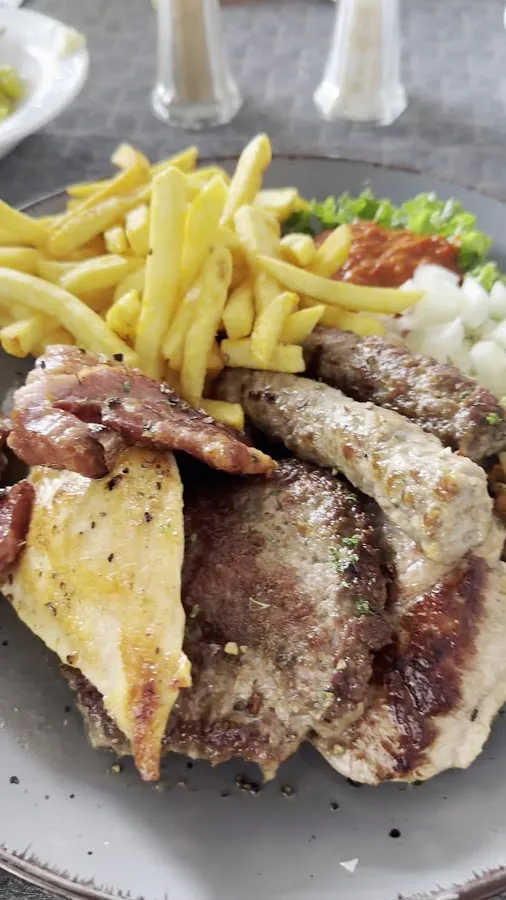 BookNoFees: Restoranas – Restaurant am Flugplatz – Hamm – Restoranas prie oro uosto, nuotrauka 3