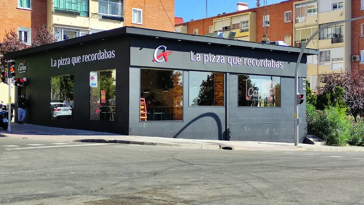 BookNoFees: Restoranas – Pizzería Carlos – Madrid – Pizzerija „Carlos“, nuotrauka 1
