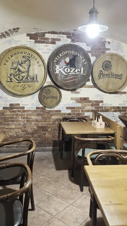 BookNoFees: Restoranas – Pivnice u Kozla – Bratislava – „Pivnice u Kozla“, nuotrauka 3