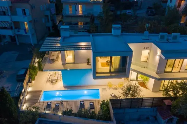 BookNoFees: Vila „Sunset“ – Zaboric