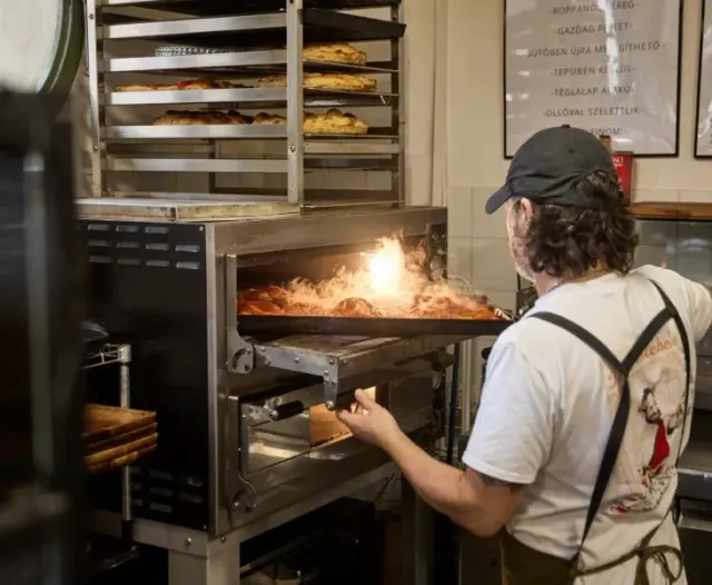 BookNoFees: Restoranas – D’Al Michele Pizzeria – Budapest – „D’Al Michele“ picerija, nuotrauka 2