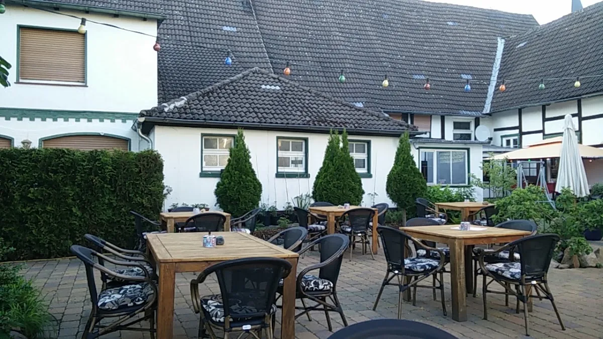 BookNoFees: Restoranas – Altes Gasthaus Voss – Lippstadt – Senoji „Voss“ užeiga, nuotrauka 1