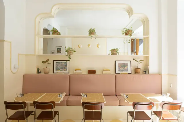 BookNoFees: Banacado, Stockholm