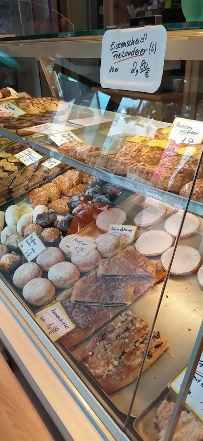 BookNoFees: Restoranas – Bäckerei Strunk – Waltrop – „Strunk“ kepykla, nuotrauka 2
