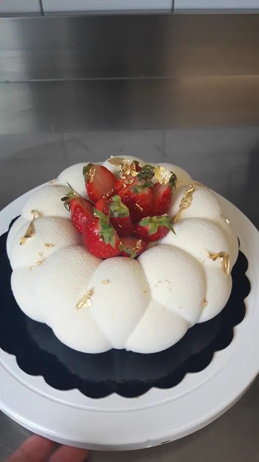 BookNoFees: Kavinė – Zebra Patisseries – Ljubljana – „Zebra“ konditerijos gaminiai, nuotrauka 3