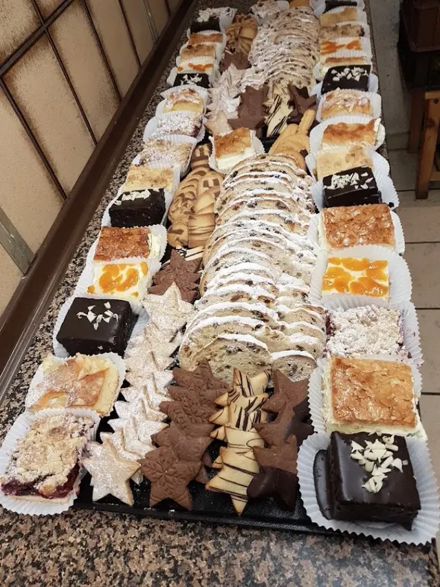 BookNoFees: Restoranas – Bäckerei Aßhoff – Schwerte – „Aßhoff“ kepykla, nuotrauka 3