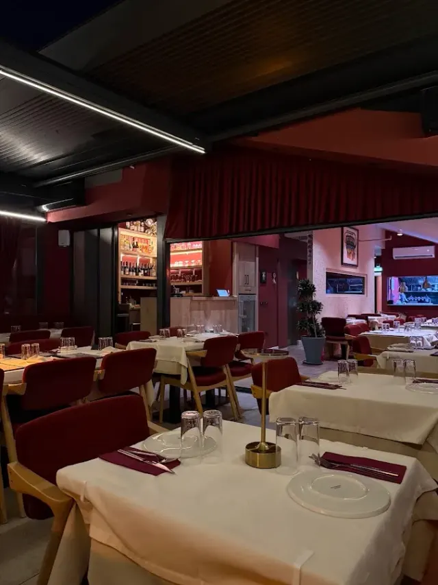 BookNoFees: Restoranas – Müsaade Meyhane – Istanbul – „Müsaade“ taverna, nuotrauka 2
