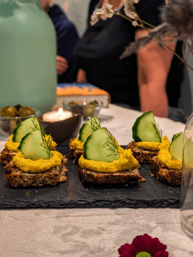 BookNoFees: Kavinė – Café Prana – Berlin – „Café Prana“, nuotrauka 2