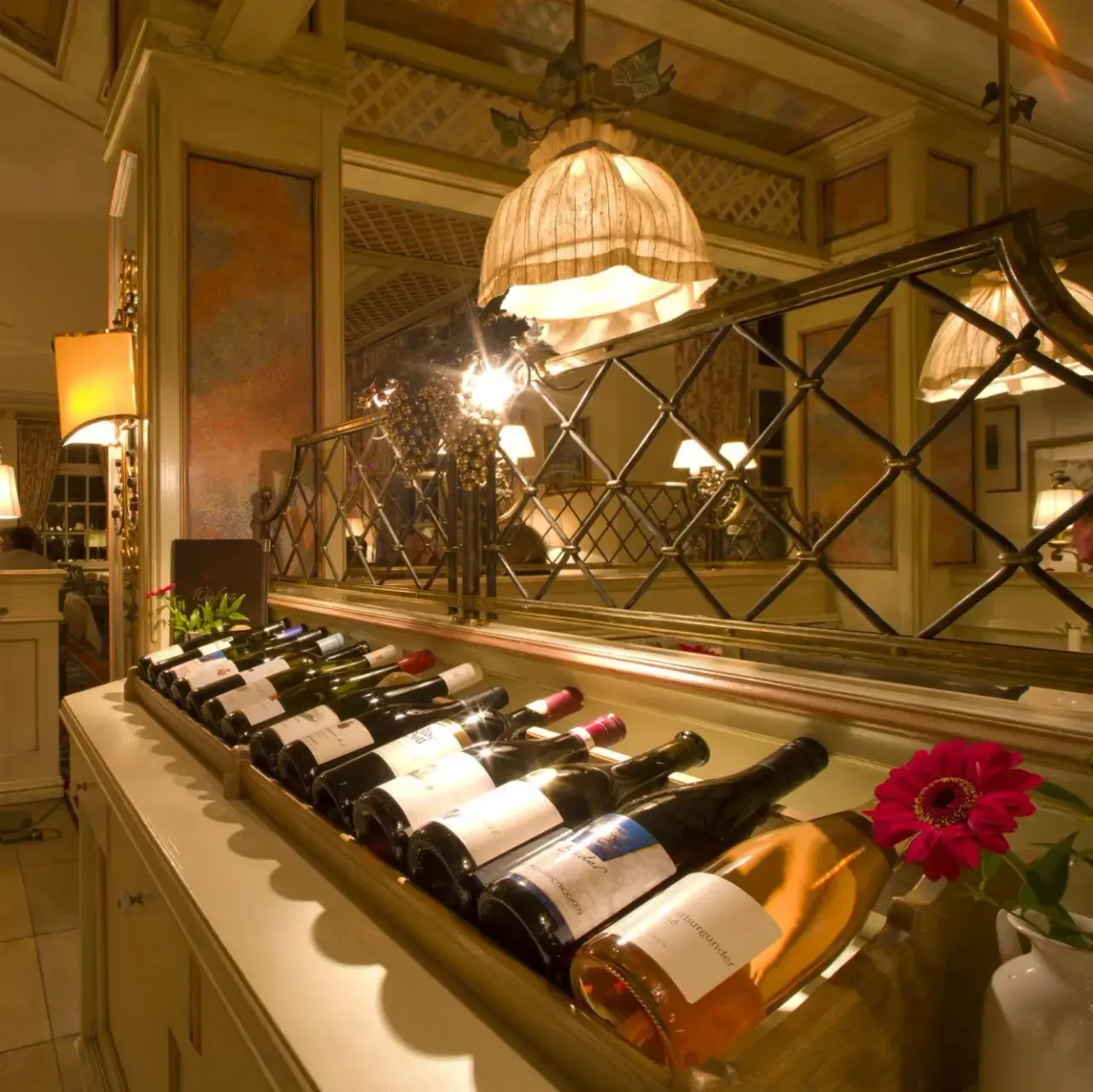 BookNoFees: Restoranas – Landhotel Gasthof Schütte – Schmallenberg – Kaimo viešbutis „Gasthof Schütte“, nuotrauka 1