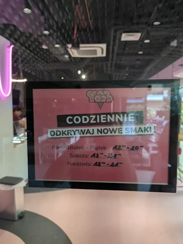 BookNoFees: Ledai – Good Lood – Warsaw – „Good Lood“, nuotrauka 2