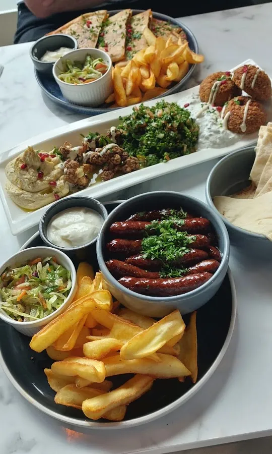 BookNoFees: Restoranas – Zaitouna Restaurant – Helsinki – Restoranas „Zaitouna“, nuotrauka 2