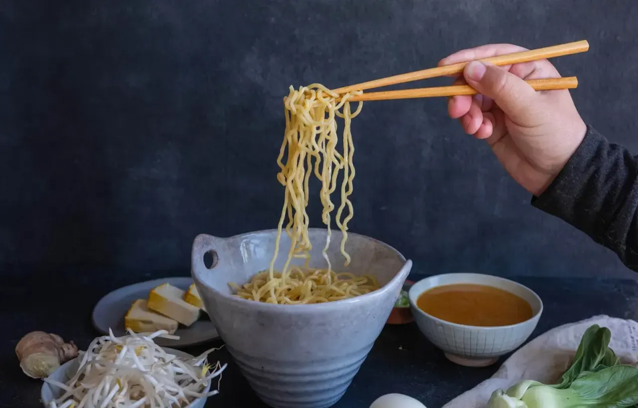 BookNoFees: Restoranas – Ama Sushi & Ramen – Amsterdam – Bet „Sushi & Ramen“, nuotrauka 1