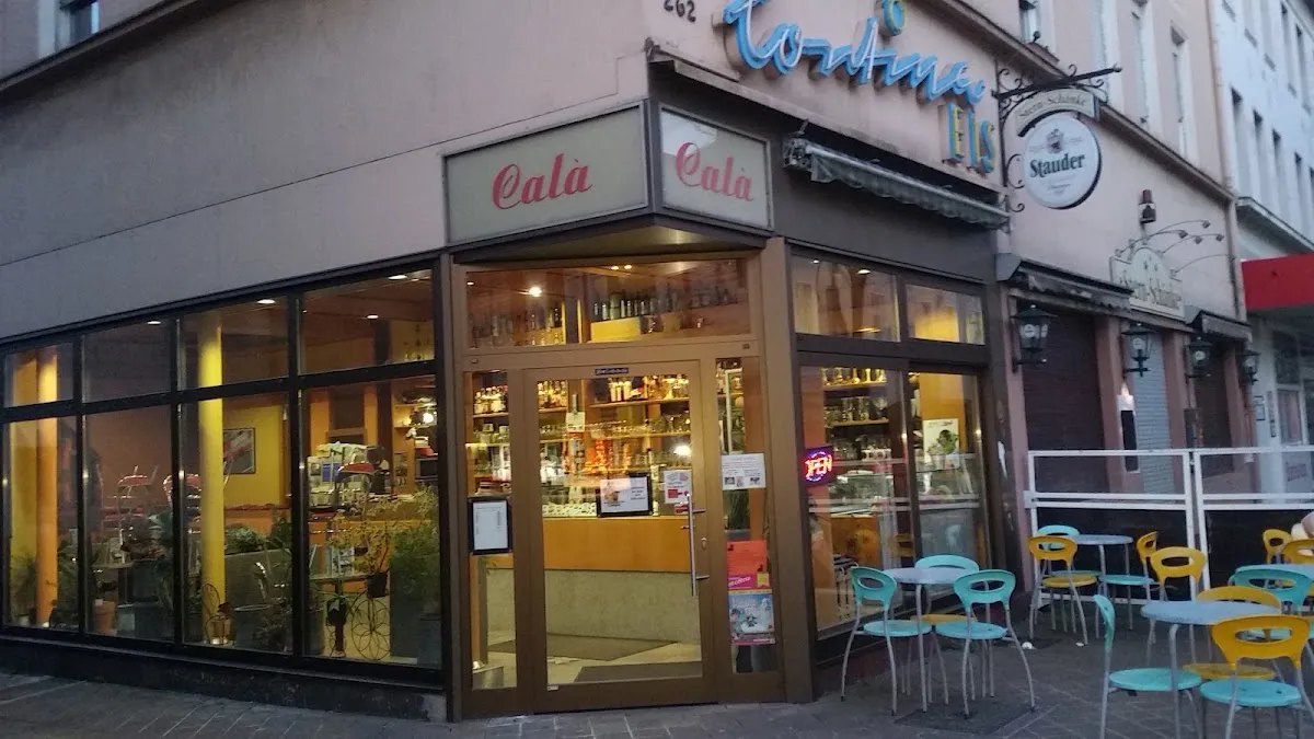 BookNoFees: Restoranas – Cortina Eiscafe – Herne – „Cortina Eiscafe“, nuotrauka 1