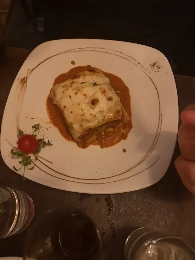 BookNoFees: Restoranas – La Caverna – Dublin – Urvas, nuotrauka 2
