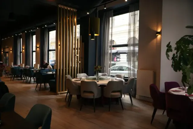 BookNoFees: Restoranas – Chuan – Vienna – Džonas, nuotrauka 2