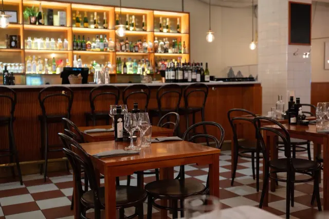 BookNoFees: Giro Pizzeria, Stockholm
