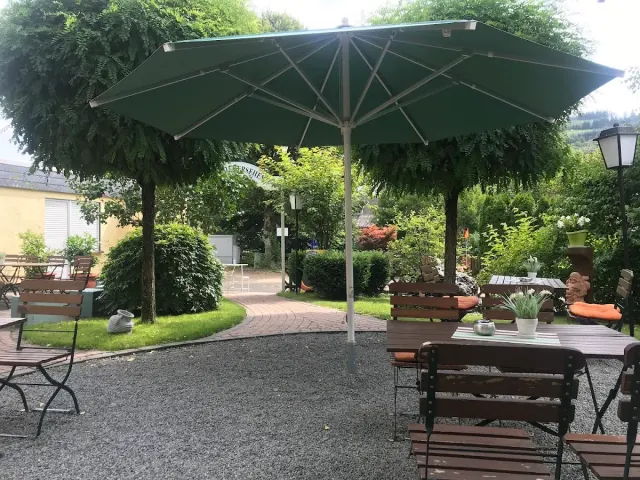 BookNoFees: Restoranas – Le Bistro – Finnentrop – „Le Bistro“, nuotrauka 3