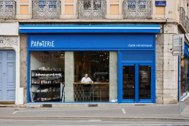BookNoFees: Kavinė – La Papoterie – Paris – „La Papoterie“, nuotrauka 3