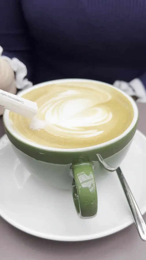 BookNoFees: Restoranas – Cafe Pusteblume – Sprockhövel – Kavinė „Pusteblume“, nuotrauka 2