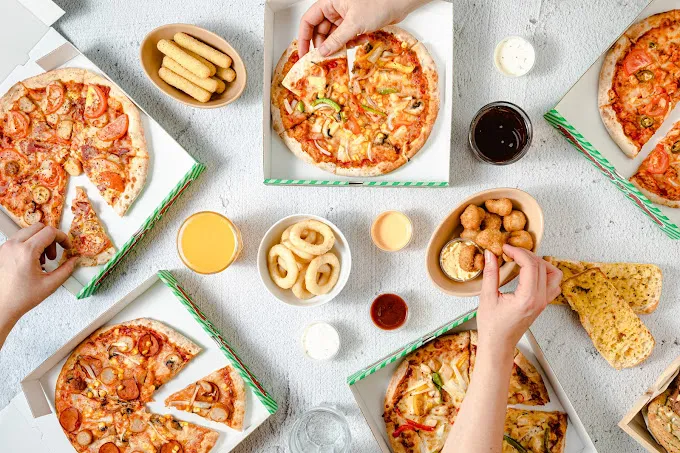 BookNoFees: Užkandžių baras – Mizzoni's Pizza – Dublin – „Mizzoni's Pizza“, nuotrauka 1