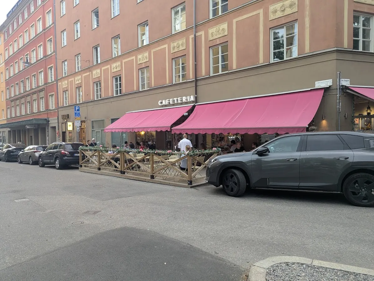 BookNoFees: Kavinė – Älskade traditioner – Stockholm – Mėgstamos tradicijos, nuotrauka 1