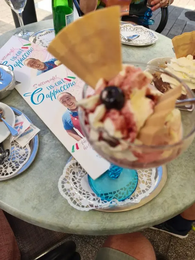 BookNoFees: Restoranas – Eiscafé Cappuccino – Altena – „Eiscafé Cappuccino“, nuotrauka 2