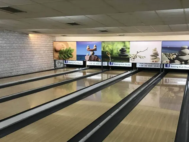 BookNoFees: Restoranas – Dunakavics Bowling Klub – Budapest – „Dunakavics“ boulingo klubas, nuotrauka 3
