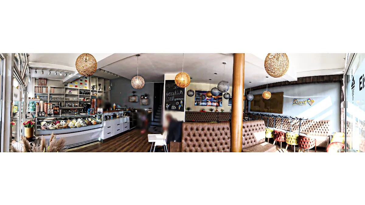 BookNoFees: Ledai – Eiscafé Bambi – Freudenberg – Ledainė „Bambi“, nuotrauka 1