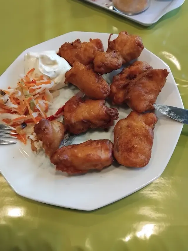 BookNoFees: Restoranas – Andy's Fischhütte – Bergkamen – Andžio žuvies namelis, nuotrauka 2