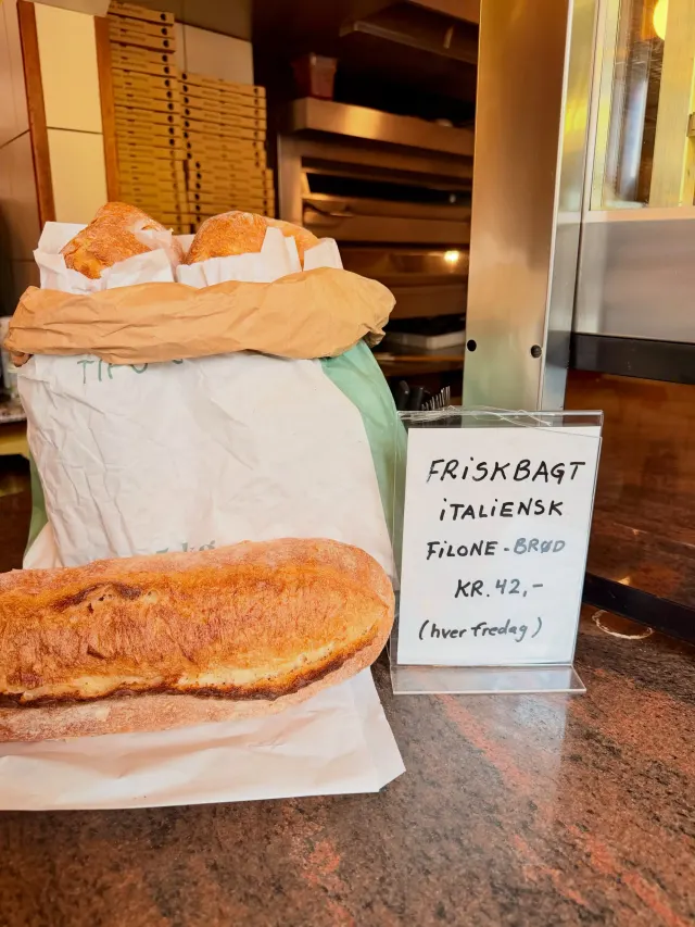 BookNoFees: Užkandžių baras – La Fiorita – Copenhagen – „La Fiorita“, nuotrauka 3