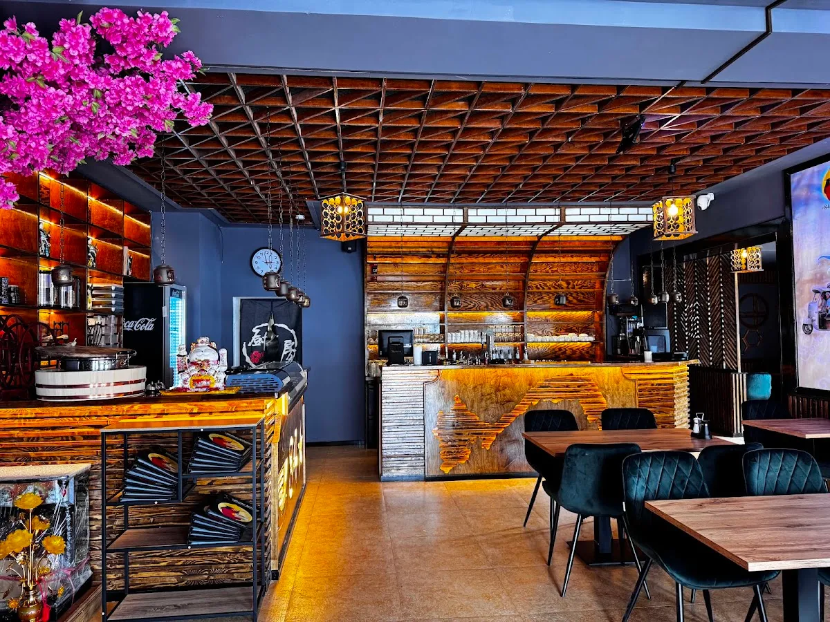 BookNoFees: Restoranas – +84 Fusion Restaurant – Bönen – +84 „Fusion“ restoranas, nuotrauka 1