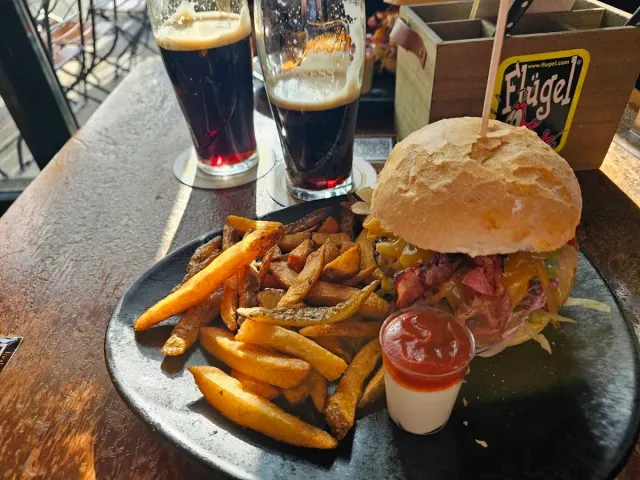 BookNoFees: Restoranas – Blackwater Irish Pub Winterberg – Winterberg – „Blackwater“ airių pubas, Winterbergas, nuotrauka 2