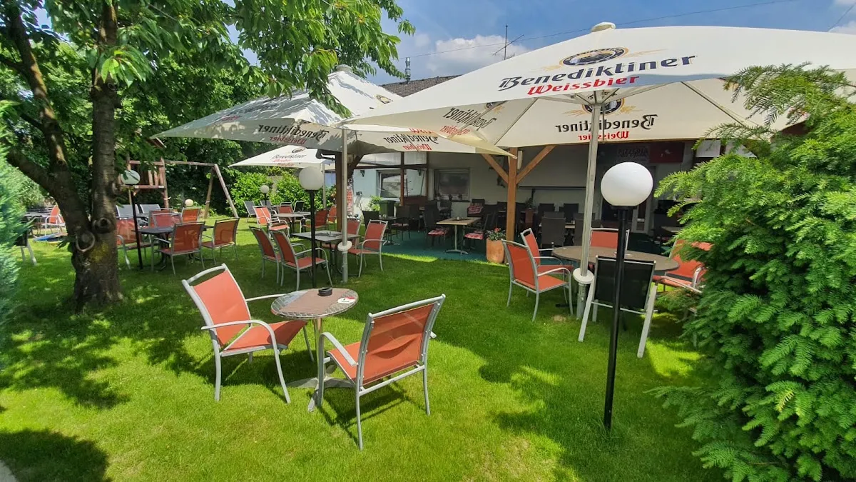 BookNoFees: Restoranas – La Terazza Pizzeria – Kamen – „La Terazza“ picerija, nuotrauka 1