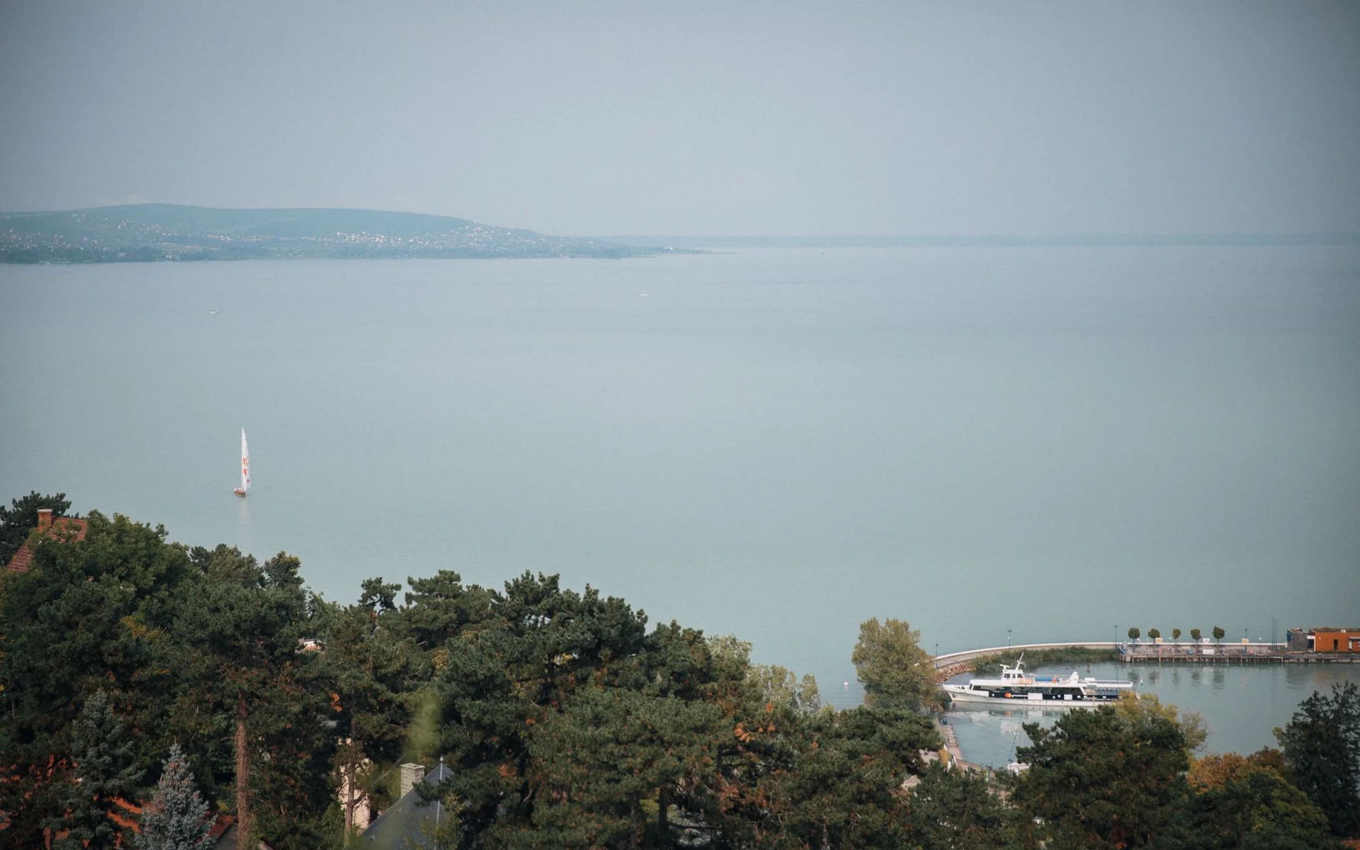 Vaizdas iš Tihany į Balatono ežerą